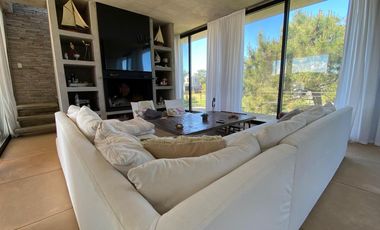 ALQUILER TEMPORAL, CASA, COSTA ESMERALDA, BARRIO MARITIMO I, LOTE AL 100, 7 AMBIENTES