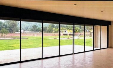 CASA DE CAMPO NUEVA EN VENTA EN COTO TEPOZTLAN.