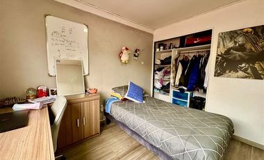 Casa en Venta en Fidias 700