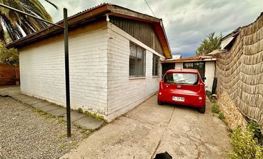 Casa en Venta en Fidias 700
