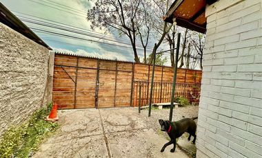 Casa en Venta en Fidias 700