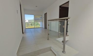 🏡 Casa en El Encino Residencial & Golf