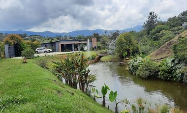 VENDO ARRIENDO FINCA SIN O AMOBLADA LA CEJA