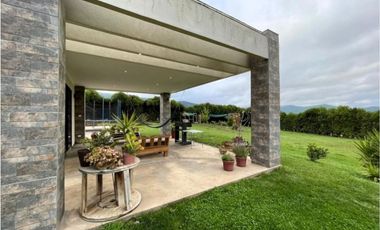 Se Vende Hermosa Parcela Con 2 Casas En Padre Hurtado