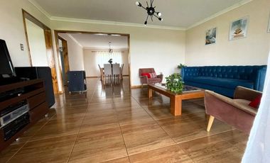 Se Vende Hermosa Parcela Con 2 Casas En Padre Hurtado