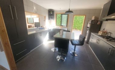 Se Vende Hermosa Parcela Con 2 Casas En Padre Hurtado