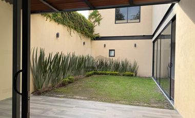 Venta casa nueva en cerrada con vigilancia Herradura