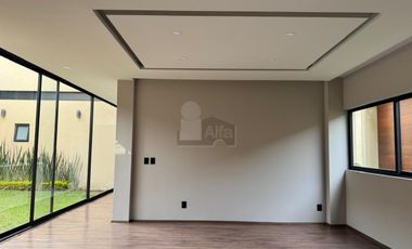 Venta casa nueva en cerrada con vigilancia Herradura