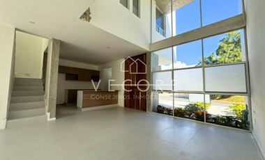 CASA EN VENTA EN BOSQUE REAL, TLAJOMULCO DE ZUÑIGA
