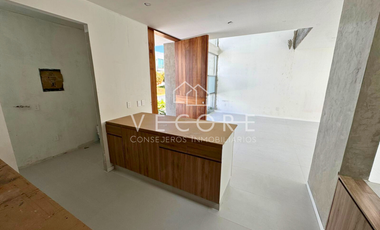 CASA EN VENTA EN BOSQUE REAL, TLAJOMULCO DE ZUÑIGA