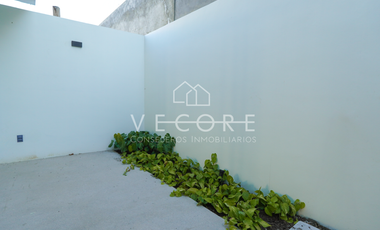 CASA EN VENTA EN BOSQUE REAL, TLAJOMULCO DE ZUÑIGA