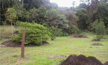 PROPIEDADES EN LINDO CONDOMINIO DE CAMPO