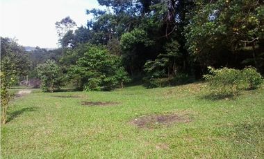 PROPIEDADES EN LINDO CONDOMINIO DE CAMPO