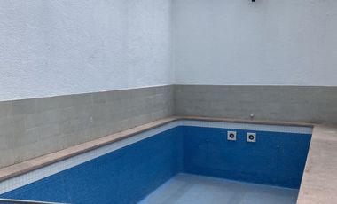 CASA EN VENTA: CIUDAD SATELITE, NAUCALPAN. INVERSIONISTAS