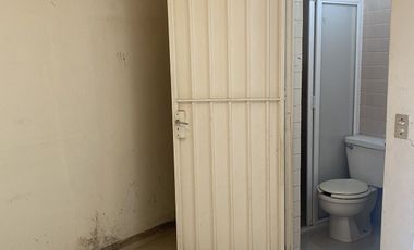 CASA EN VENTA: CIUDAD SATELITE, NAUCALPAN. INVERSIONISTAS