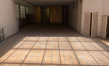 CASA EN VENTA: CIUDAD SATELITE, NAUCALPAN. INVERSIONISTAS