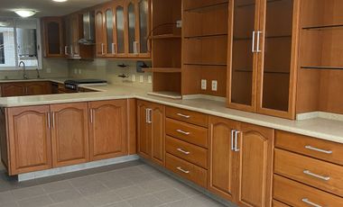 CASA EN VENTA: CIUDAD SATELITE, NAUCALPAN. INVERSIONISTAS