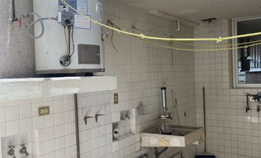 CASA EN VENTA: CIUDAD SATELITE, NAUCALPAN. INVERSIONISTAS