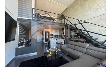 EN VENTA, Casa moderna con amplios espacios y múltiples usos en Campeche