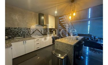 EN VENTA, Casa moderna con amplios espacios y múltiples usos en Campeche