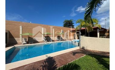EN VENTA, Casa moderna con amplios espacios y múltiples usos en Campeche