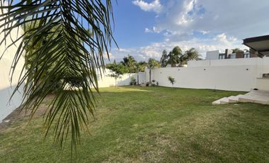 CASA EN VENTA EN CUMBRES DEL CAMPESTRE LEÓN GUANAJUATO