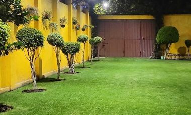 Terreno con jardín, en Paseos de Taxqueña, Coyoacán, CDMX.