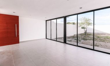 Casa en preventa en privada Nadira