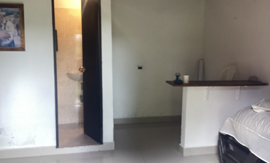 Arriendo casa campestre amoblada en La Ceja con lago