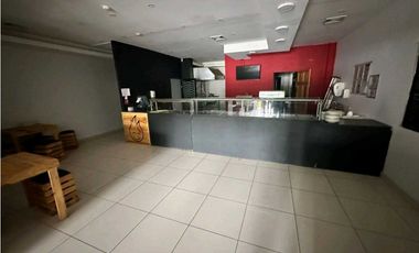 ALQUILER LOCAL PARA RESTAURANT EN  PLAZA NEW YORK