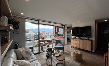 VENDO APARTAMENTO EN EL POBLADO