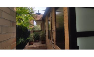 Casaquinta con piscina, 6500 M2 en 1399 mill en La Mesa CUND