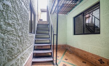 VENTA APARTAMENTO NIVEL  BERLIN- ARANJUEZ MEDELLIN
