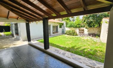 Chalet en venta en Burzaco Este