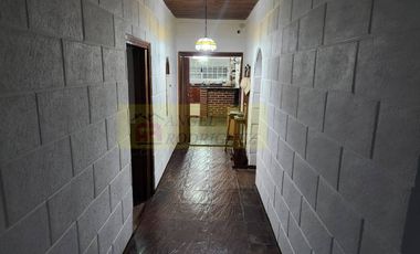 Casa en venta en Ramos Mejia Sur