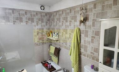 Casa en venta en Ramos Mejia Sur