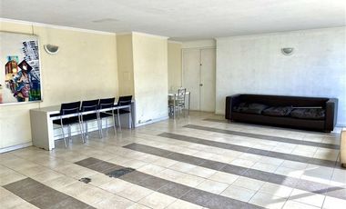 Departamento en Venta en Av Matta frente Metro Irarrazaval