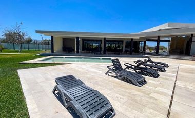 EN VENTA CASAS DE 4 RECÁMARAS, CERCA DE LA PLAYA RESIDENCIAL PRIVADA