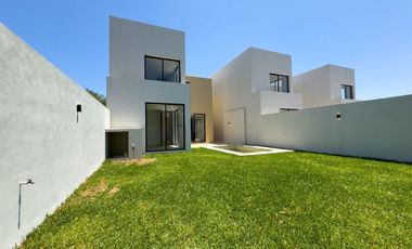 EN VENTA CASAS DE 4 RECÁMARAS, CERCA DE LA PLAYA RESIDENCIAL PRIVADA