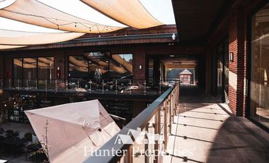 Local Comercial en Arriendo en Stripcenter Los Trapenses / J. Alcalde Delano