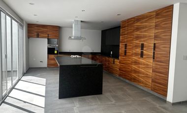 Casa en Venta en Privada Alto Lago Residencial