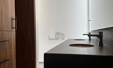 Casa en Venta en Privada Alto Lago Residencial