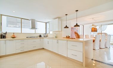 Apartamento Bocagrande sobre la bahia