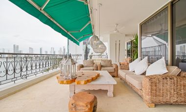 Apartamento Bocagrande sobre la bahia