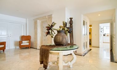Apartamento Bocagrande sobre la bahia