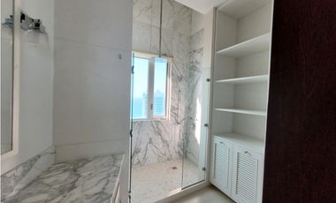 Apartamento Bocagrande sobre la bahia