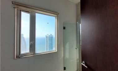 Apartamento Bocagrande sobre la bahia