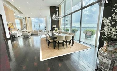 Apartamento Bocagrande sobre la bahia