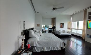 Apartamento Bocagrande sobre la bahia