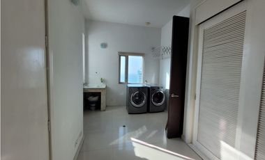Apartamento Bocagrande sobre la bahia